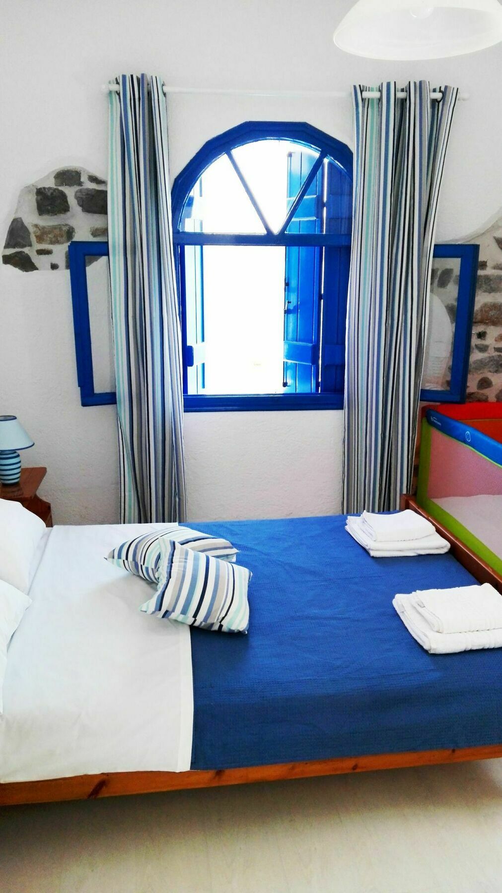 Eleftheria Sea Side Traditional House เอลุนดา ภายนอก รูปภาพ