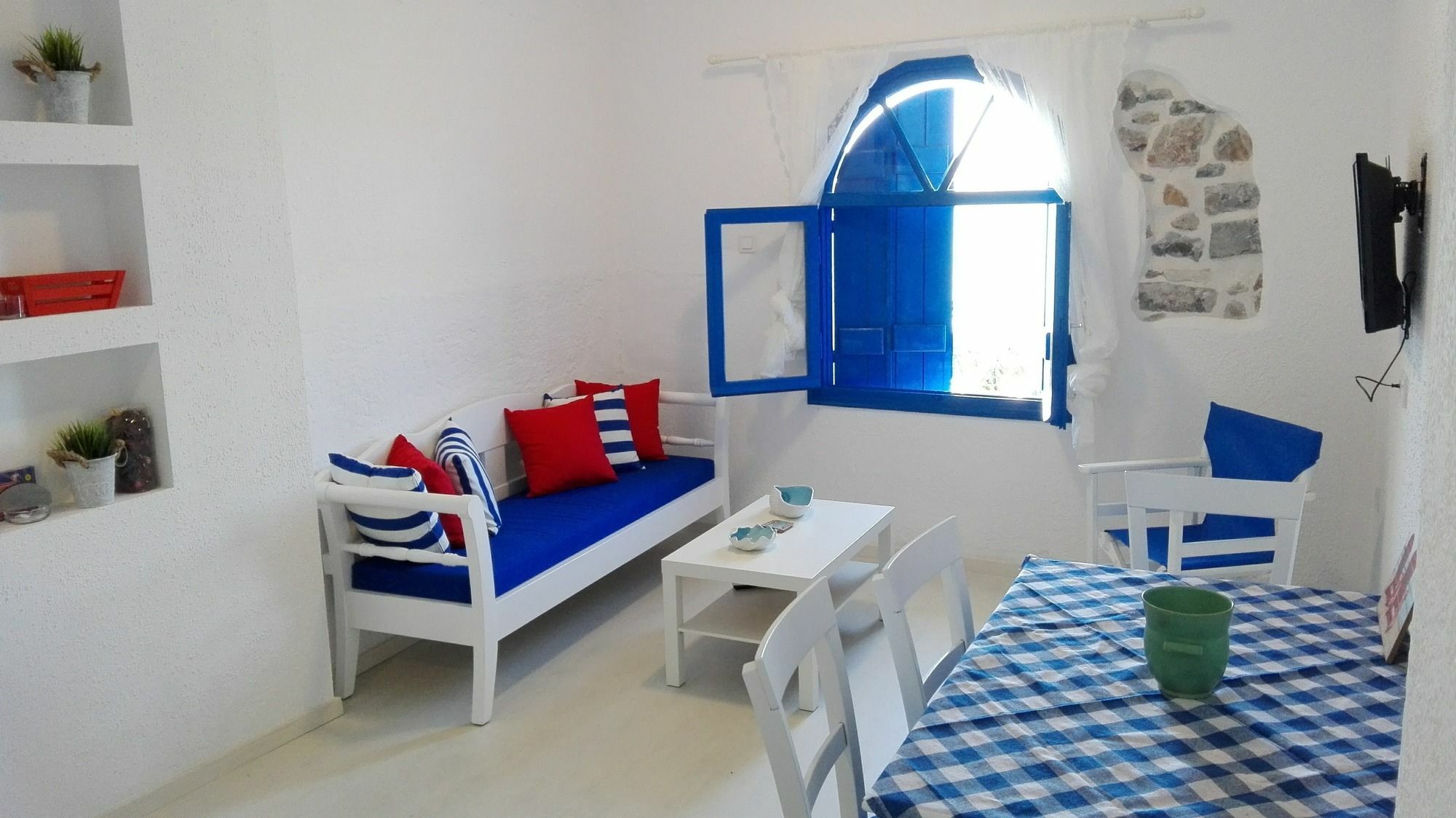 Eleftheria Sea Side Traditional House เอลุนดา ภายนอก รูปภาพ